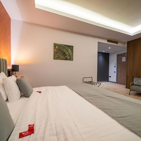 Atlas Hotel ทิมิชัวรา ภายนอก รูปภาพ