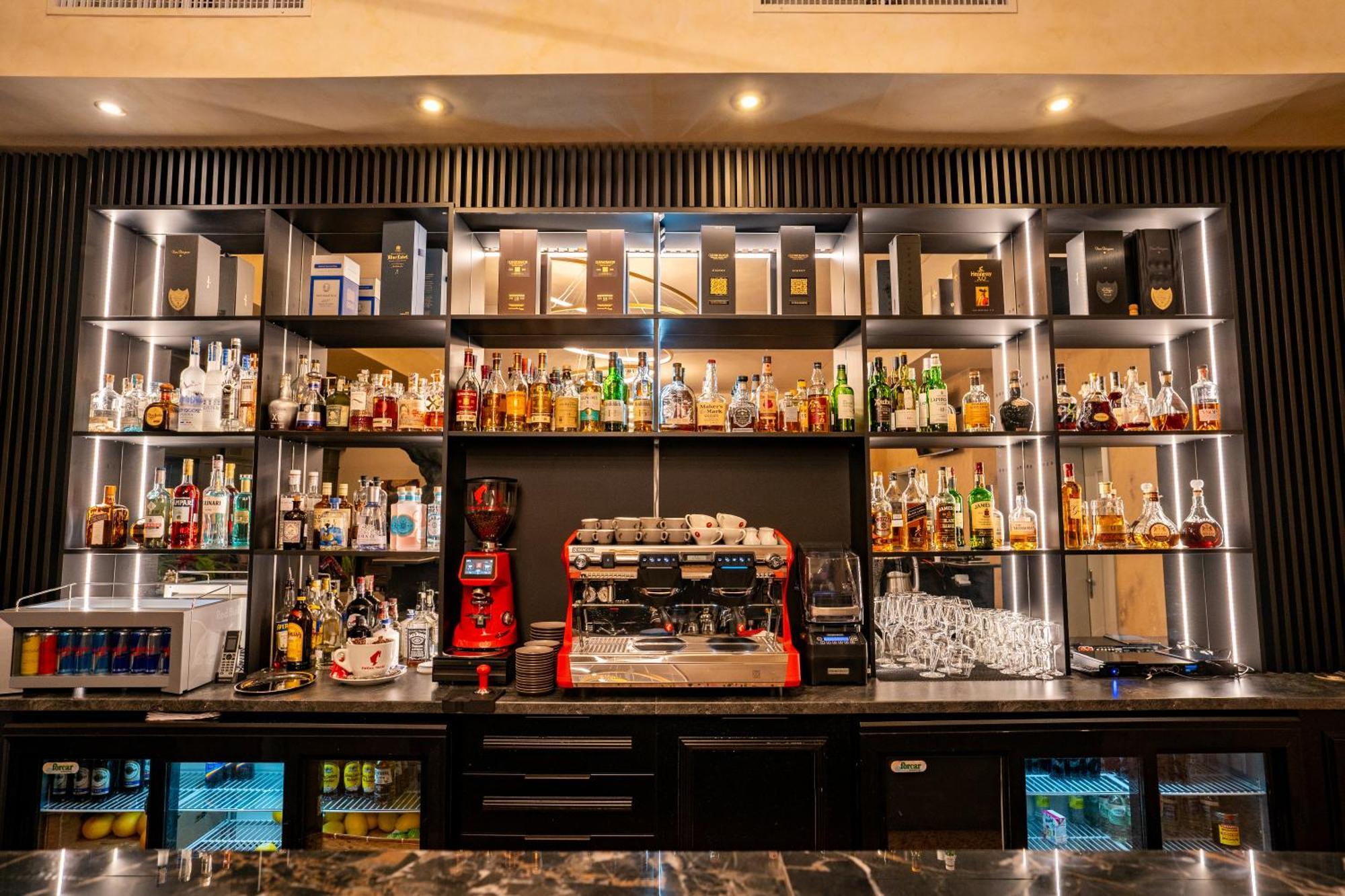 Atlas Hotel ทิมิชัวรา ภายนอก รูปภาพ