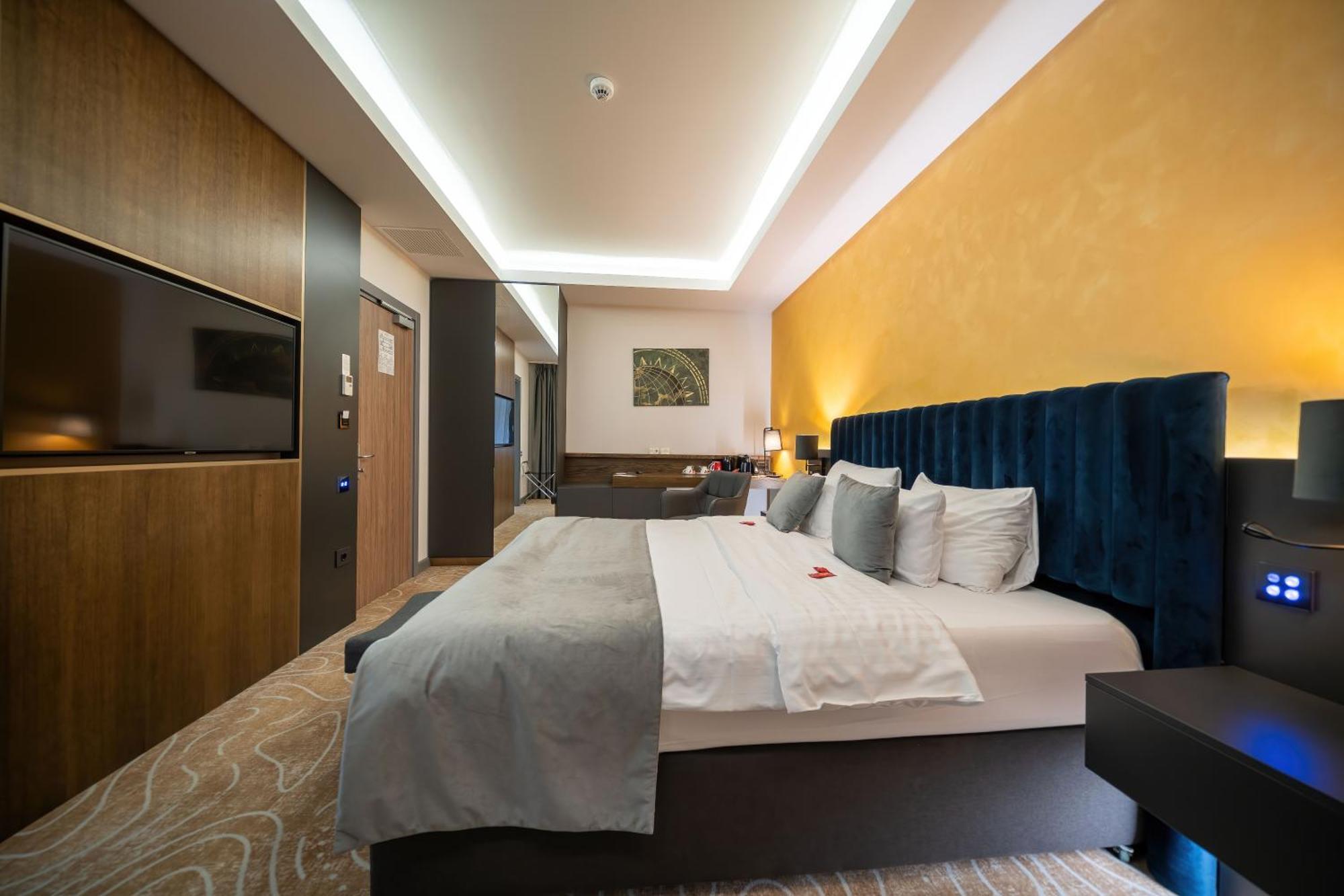 Atlas Hotel ทิมิชัวรา ภายนอก รูปภาพ